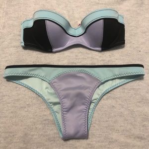 Strapless VS bathing suit